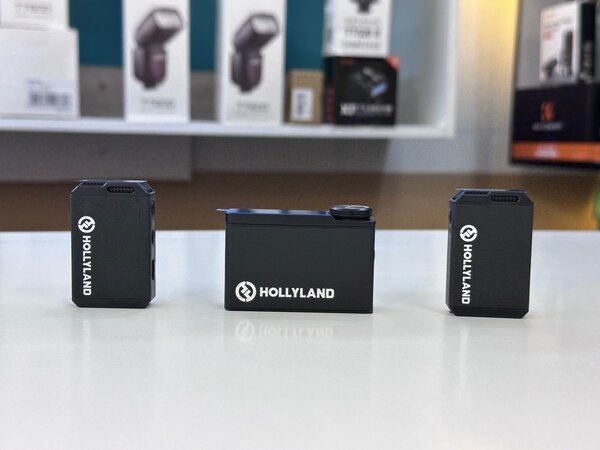 HOLLYLAND LARK MAX LAPEL MICS