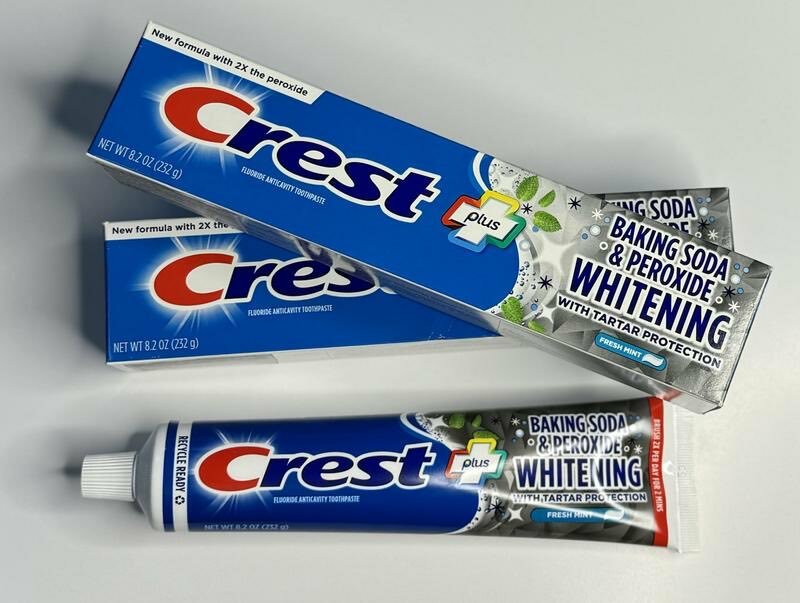 Зубная паста Crest Baking Soda & Peroxide Whitening 161гр