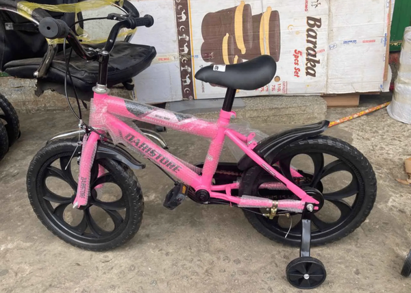 Vélo enfant design coloré