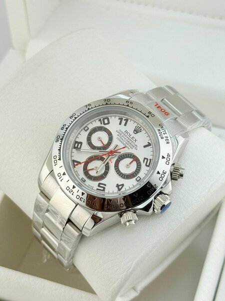 Montre Chronographe de Luxe