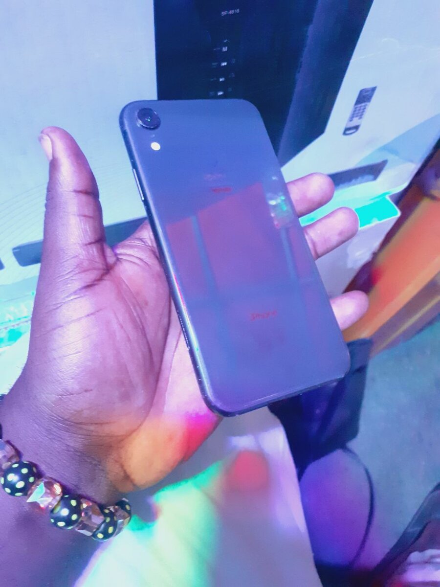 Iphone XR 64GB FACE ID GOOD