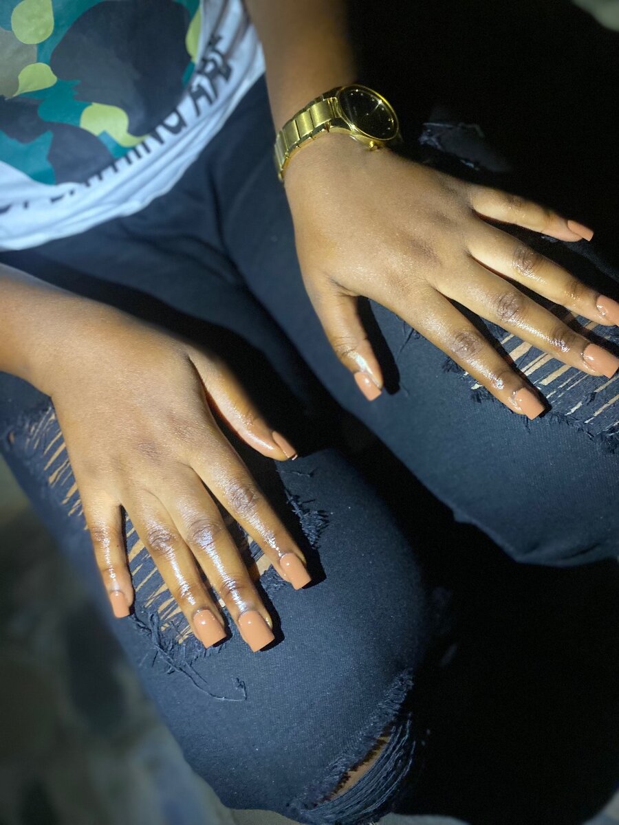 Nail fixing ( PLAIN GEL POLISH)