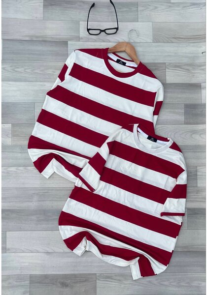 T-shirts rayés assortis