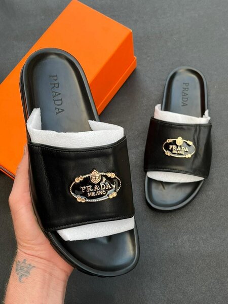 Chaussure de marque très bonne qualités