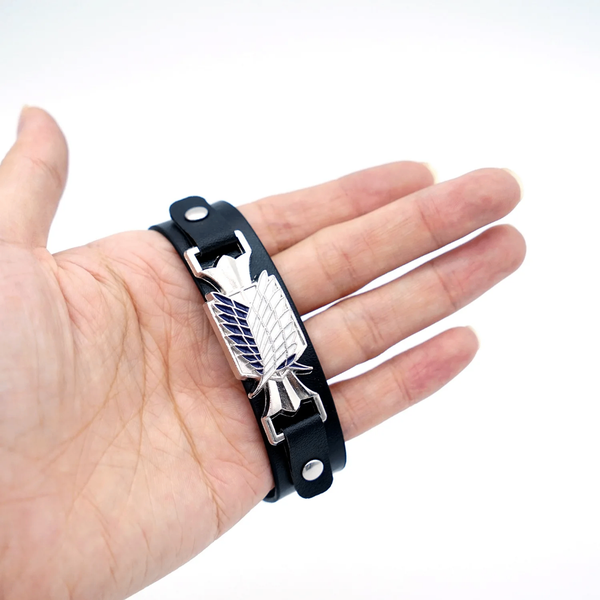 Bracelet Attaque titans