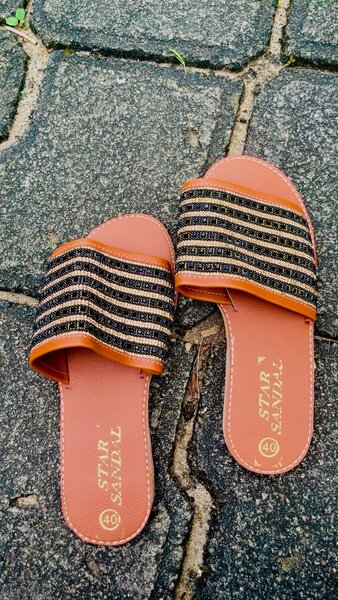 Sandale sénégalaise