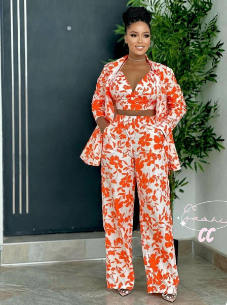 Ensemble Flamboyant Floral Femme