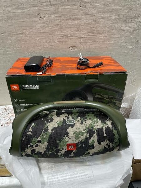 JBL Boombox 2 Portable Speaker