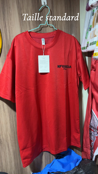 T-shirt rouge taille standard