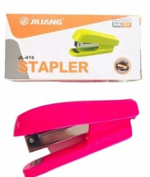 Agrafeuse avec 1000 agrafes