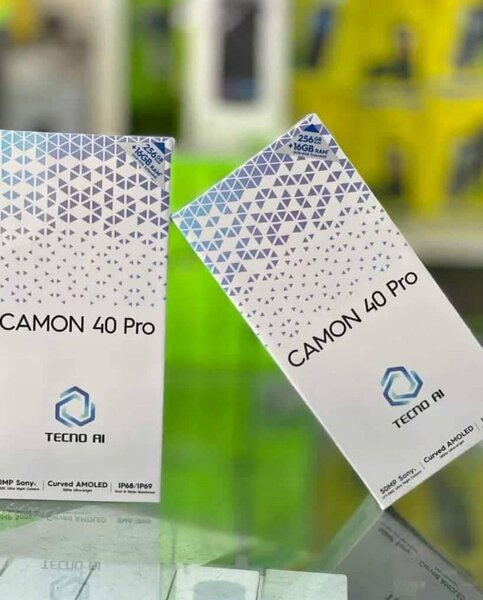 Tecno camon 40 pro