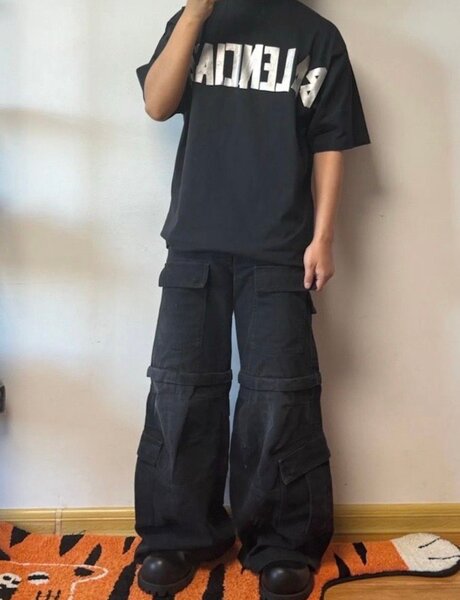 Pantalon cargo noir style urbain