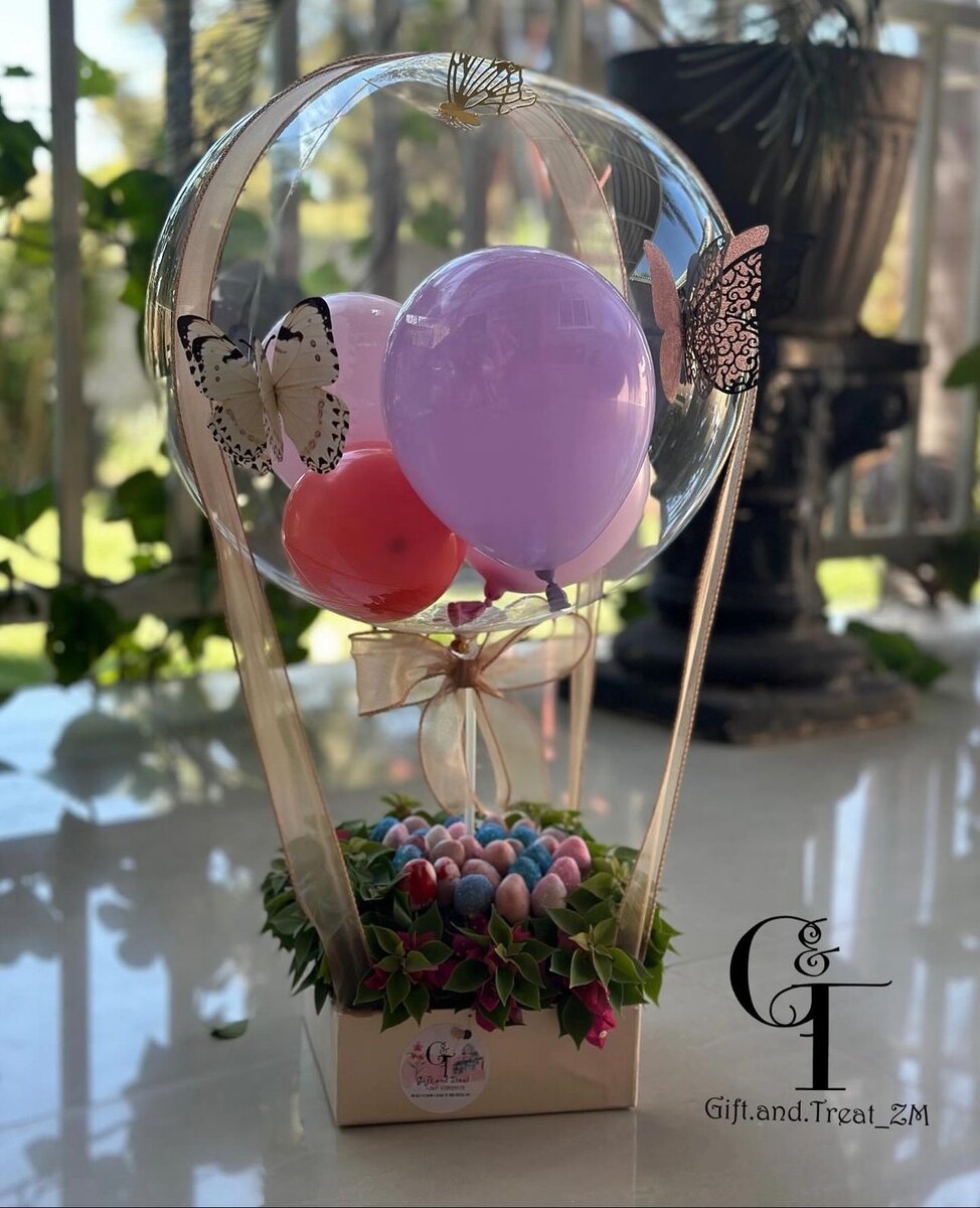 Dipped strawberries hamper