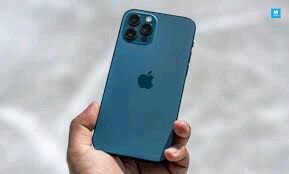 iPhone 12 Pro Max Bleu