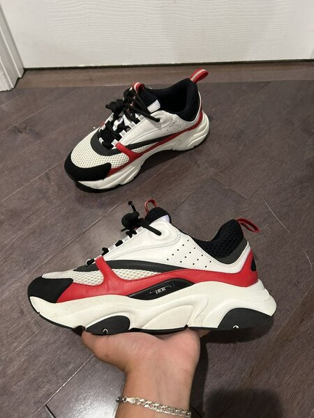 Baskets Dior Blancs et Rouges