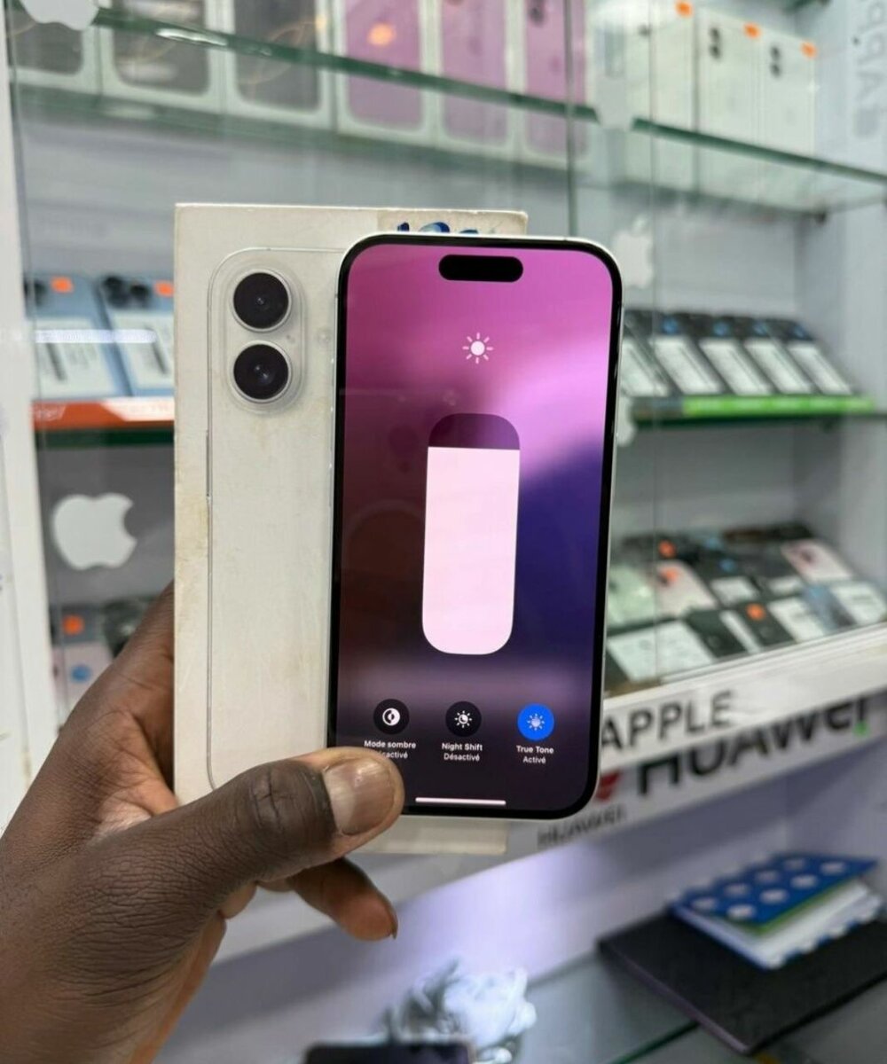 iPhone 14 Blanc 128GB Débloqué