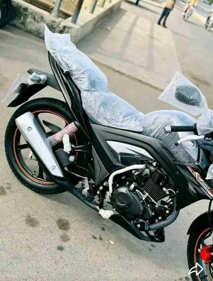 Moto sportive 150cc neuve