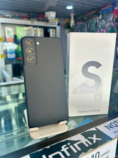 Samsung S21 FE :128G/6