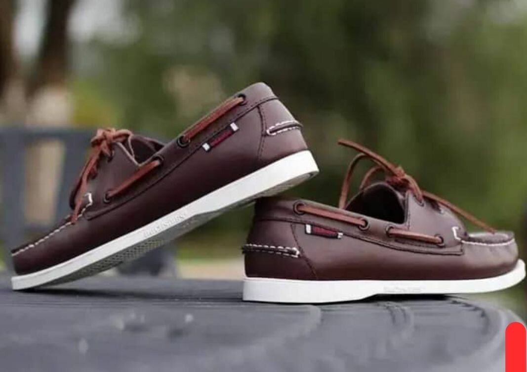 Sebago docside