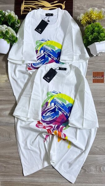 T-shirt imprimé coloré