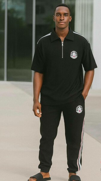 Ensemble de survêtement noir