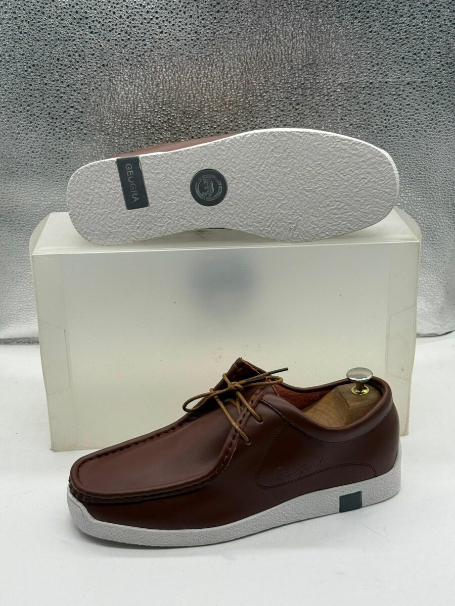 Chaussures Mocassins Homme Élégants