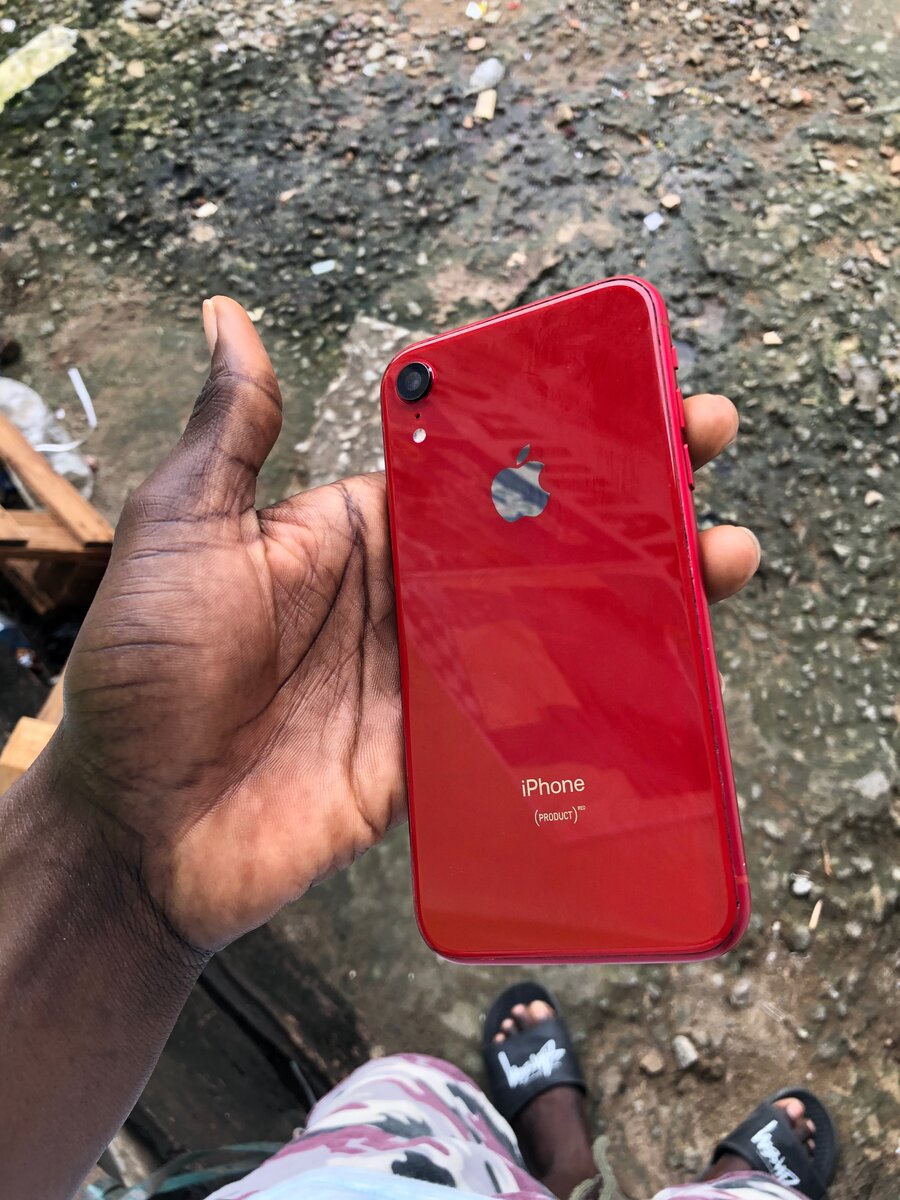 iPhone XR Rouge