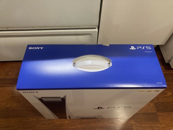 Sony PlayStation 5, Disc Edition