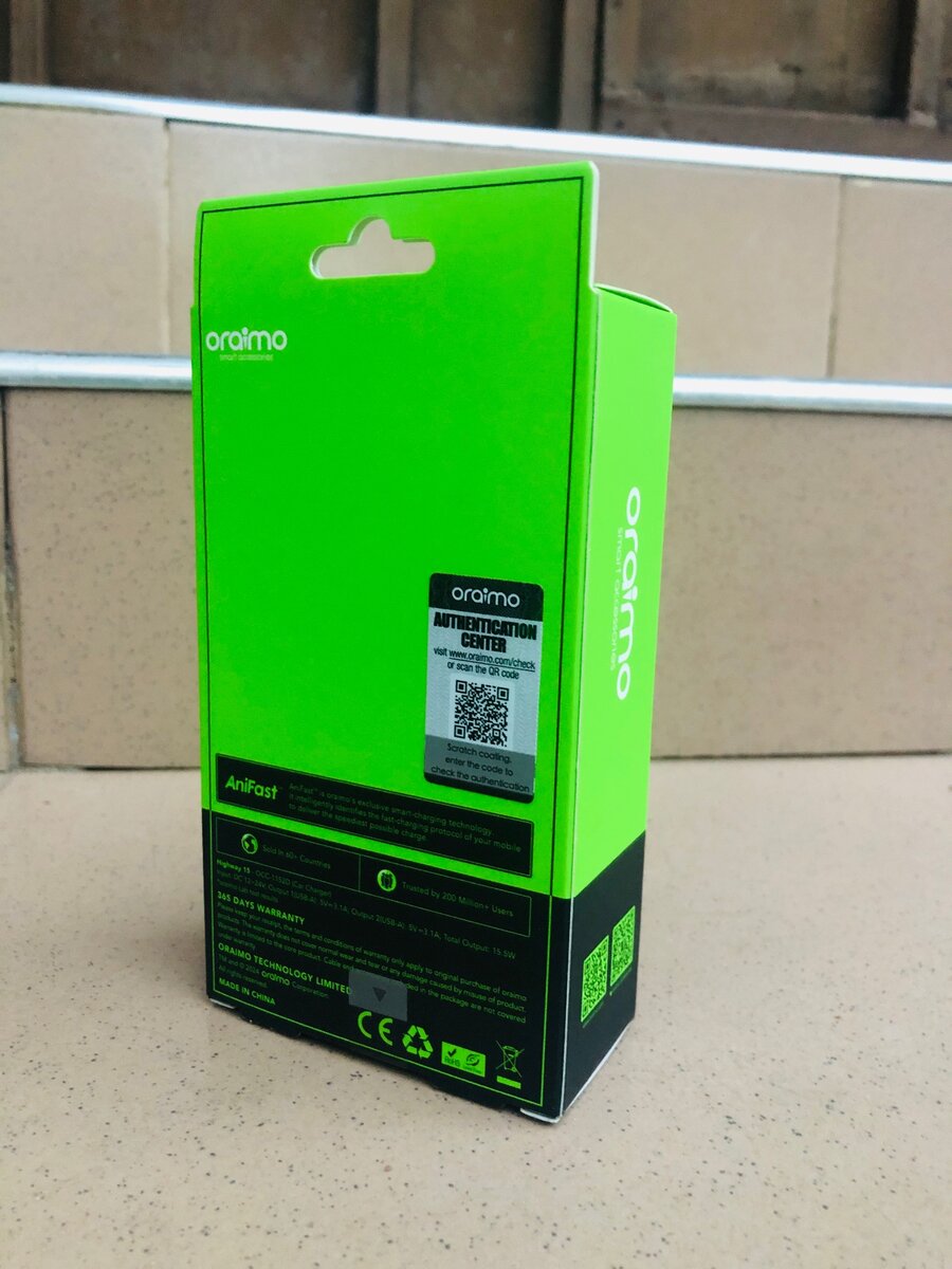 oraimo Highway 15 15.5W Car Charger with 3-in-1 Cable