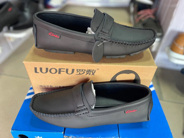 Mocassins noirs pour hommes