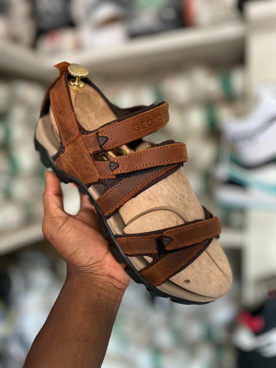 Sandales de randonnée robustes