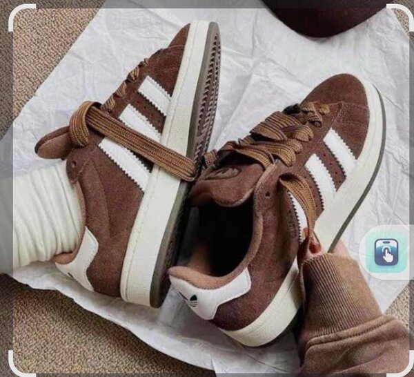 Adidas Sneakers Modernes