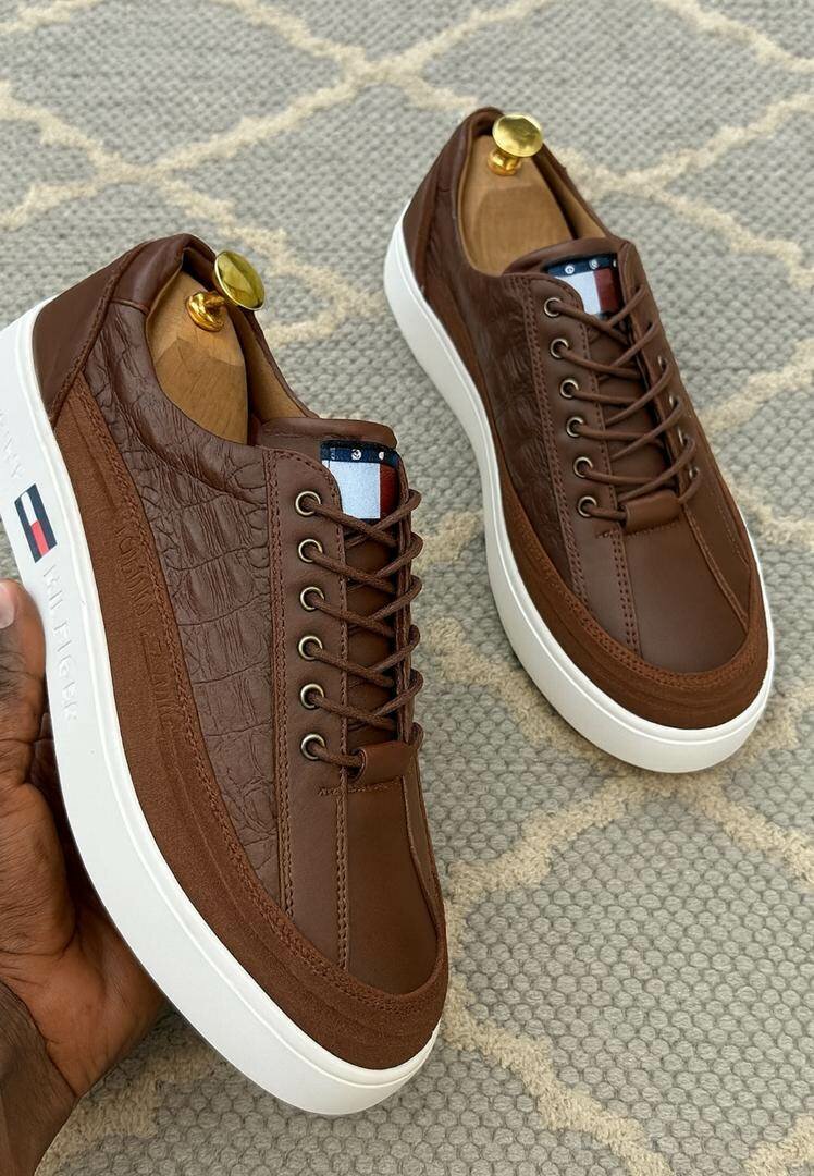 Baskets en cuir élégantes