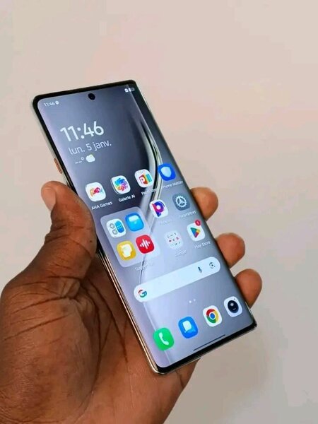 Tecno Camon 20 Smartphone