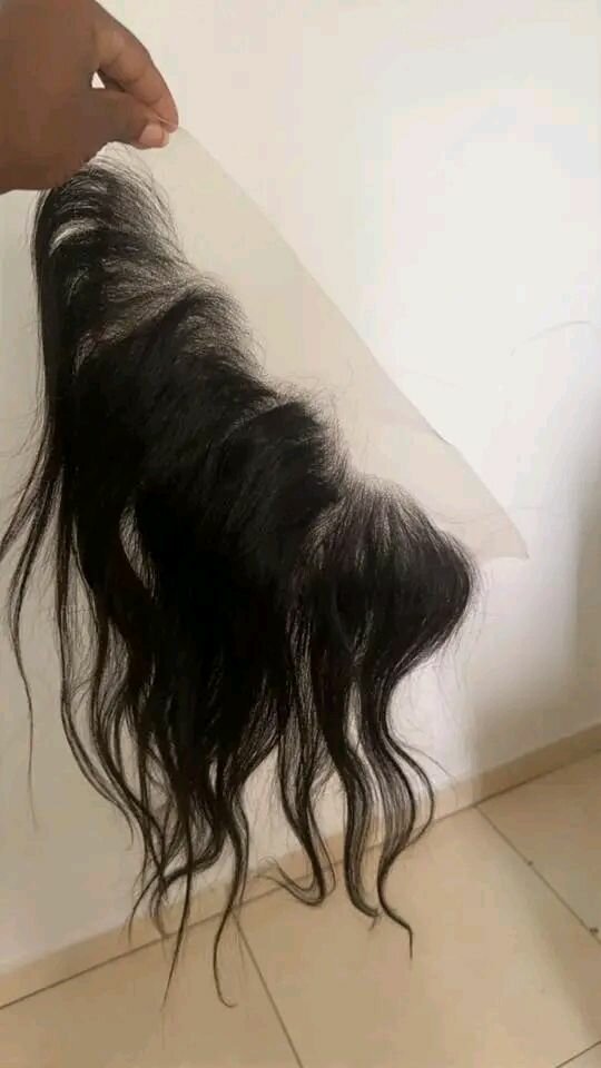 Perruque en dentelle naturelle