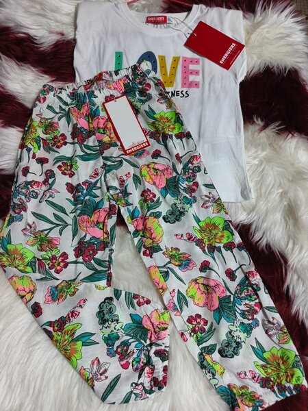 Complet fille coloré ... 4 ans