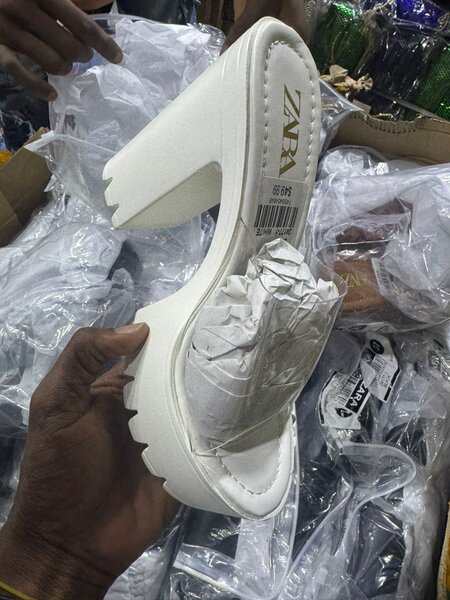 Sandales à talons élégantes