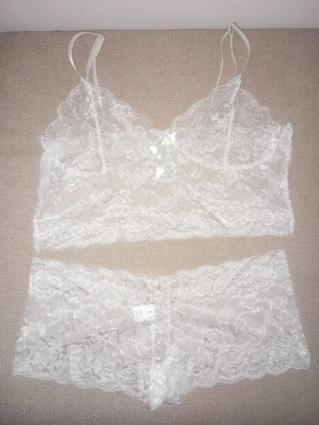 Ensemble lingerie dentelle sexy