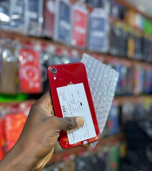 iPhone XR Rouge Neuf