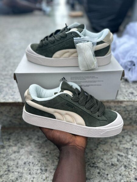 Baskets décontractées tendance