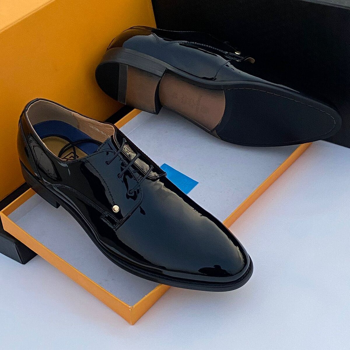 EXECUTIVE SHOES