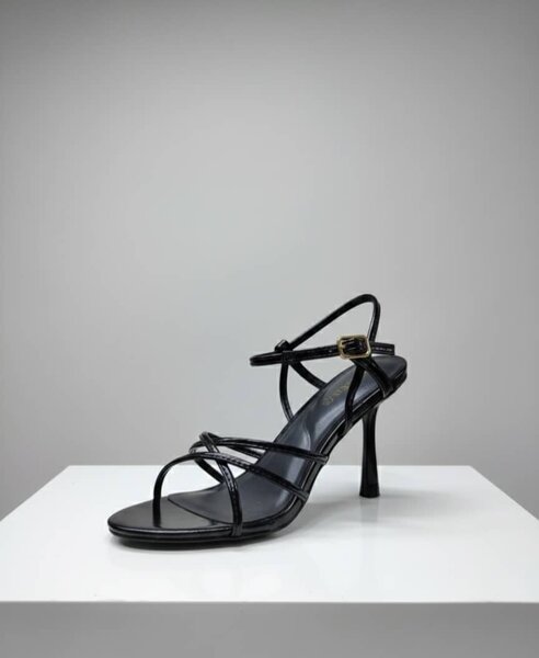 Sandales à talons élégantes