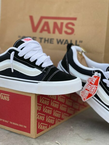 Van's knu skool 2025