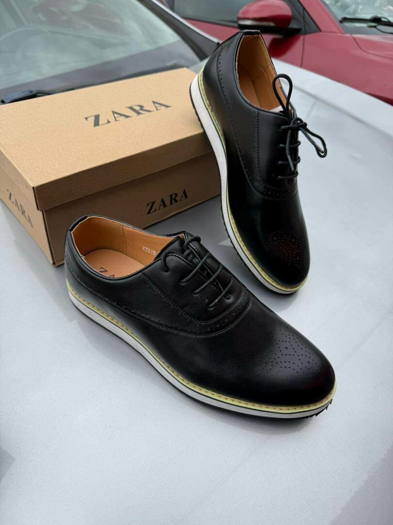 Chaussures derby en cuir Zara