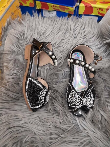 Sandales pour filles brillantes