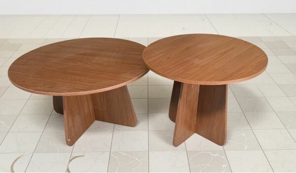 Paire de tables basses rondes en bois