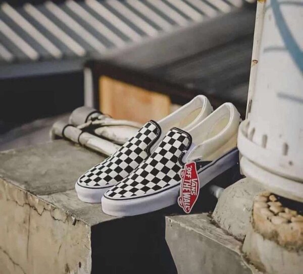 Baskets à damier classiques