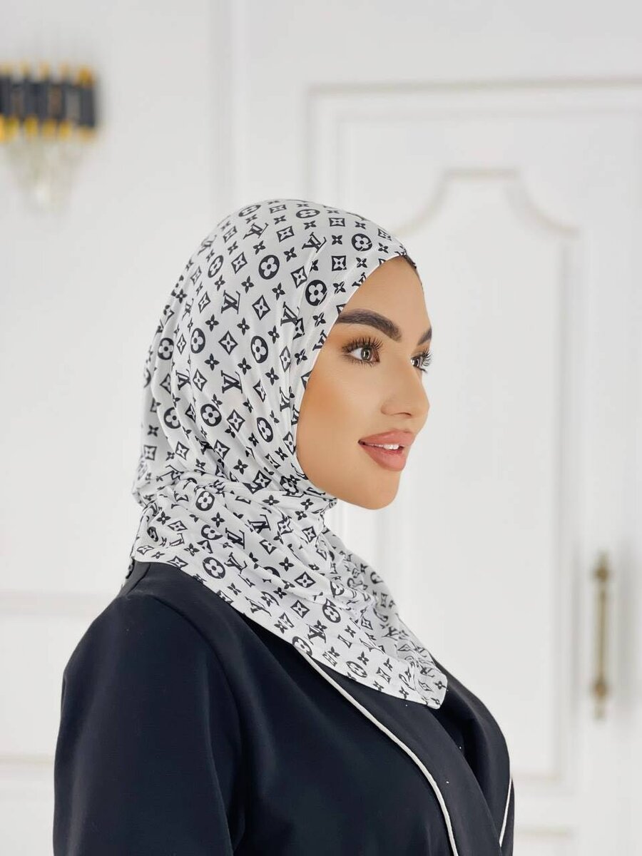 Балаклава на завязке