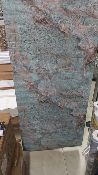 Papier peint effet marbre