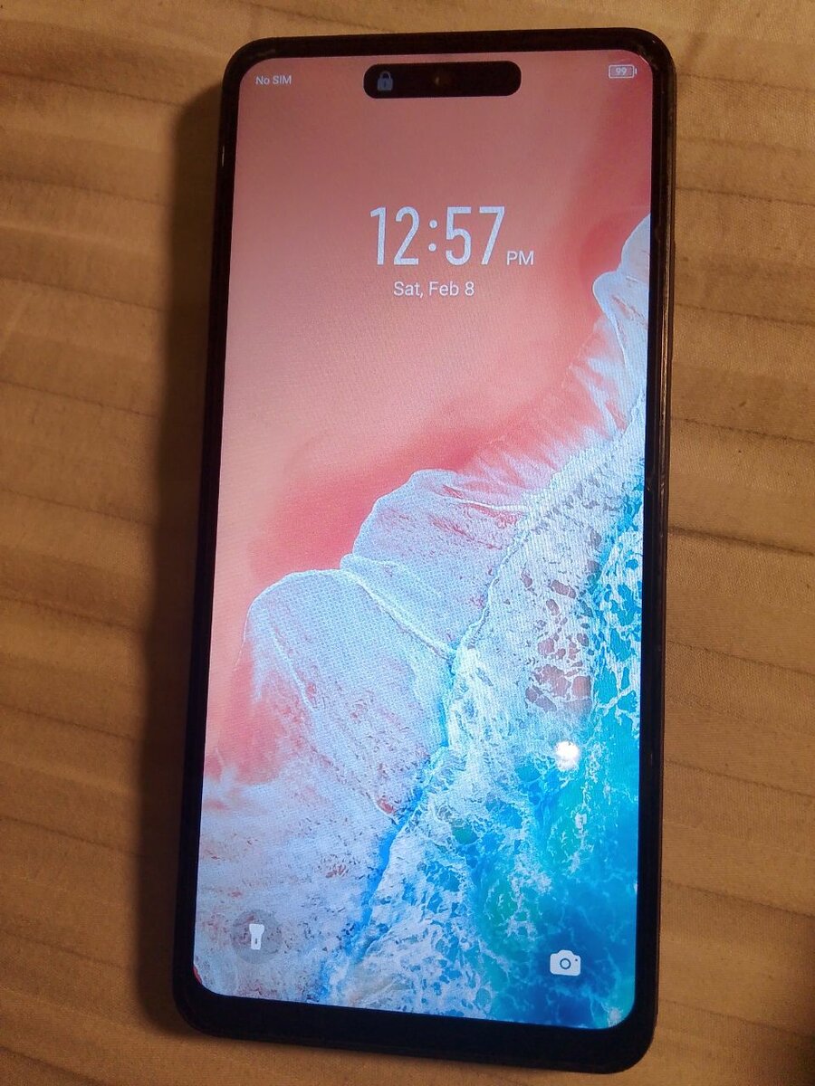 Infinix smart 8 plus. 4/64 . _condition 9/10- just mobile